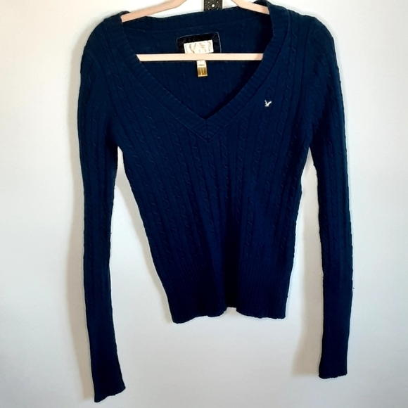 American Eagle Outfitters vneck sweater size m - Picture 3 of 7